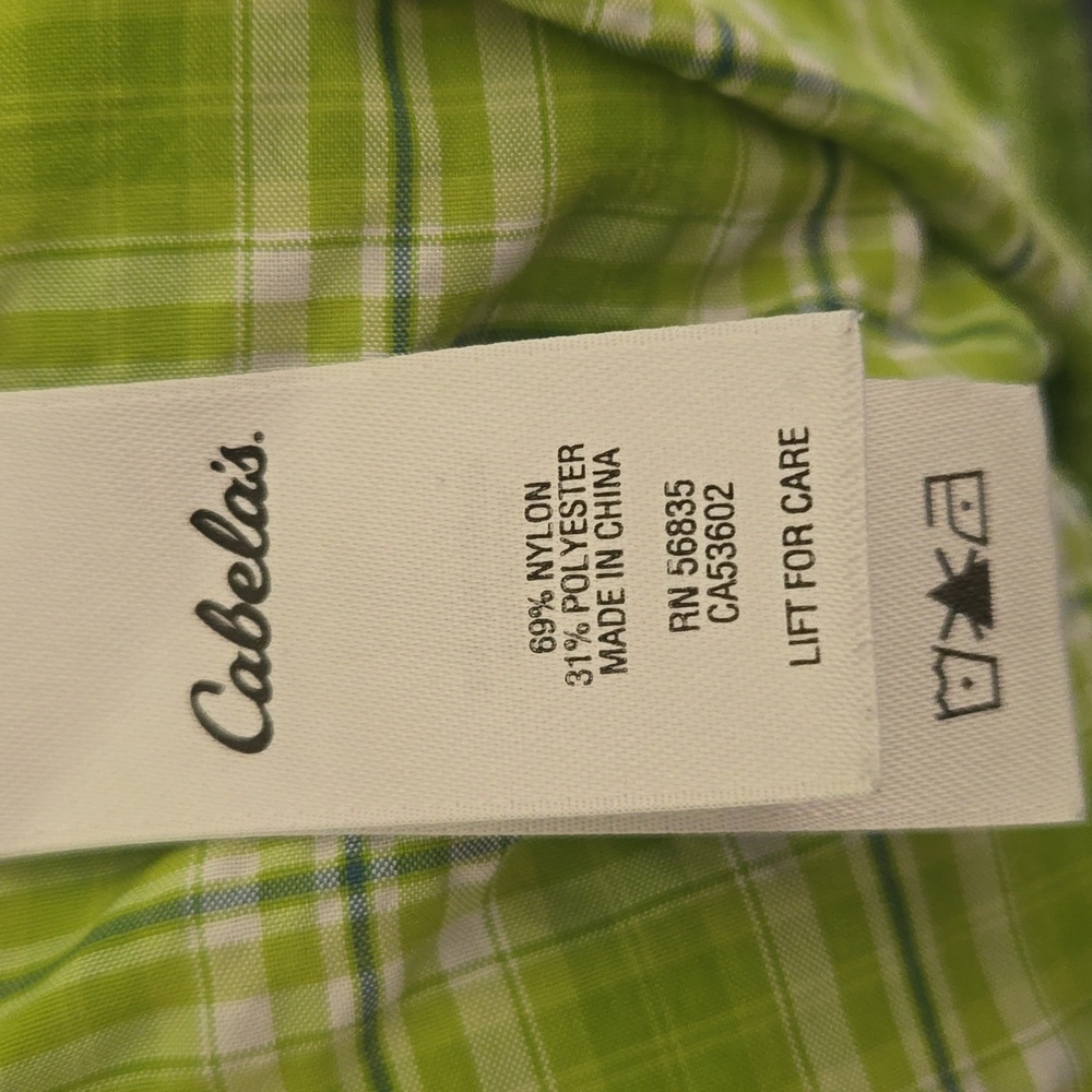 Cabela's plaid short sleeve shirt - Picture 8 of 10